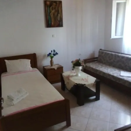 Kostas & Despina Apartman *