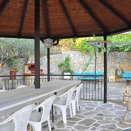 Kostas & Despina شقة *