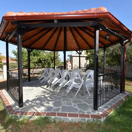 Kostas & Despina * Lidia