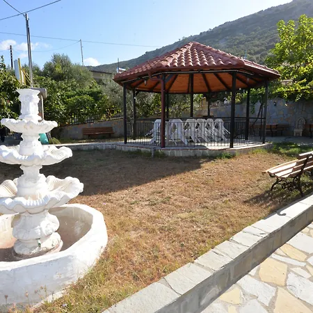 Kostas & Despina *