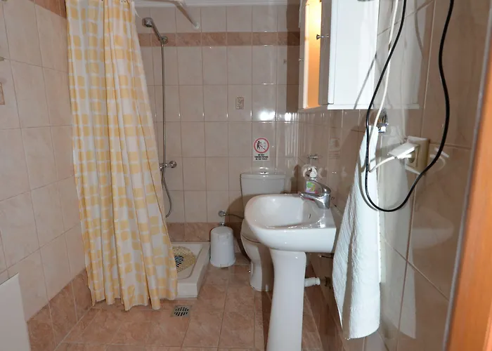 Kostas & Despina * Lidia