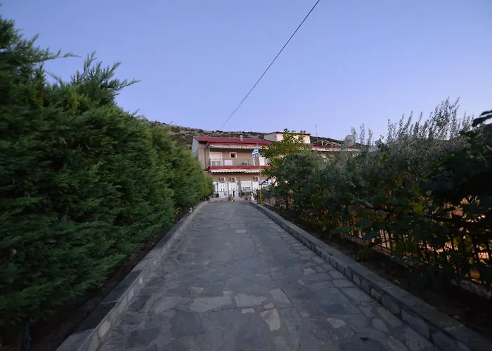 Kostas & Despina Lidia